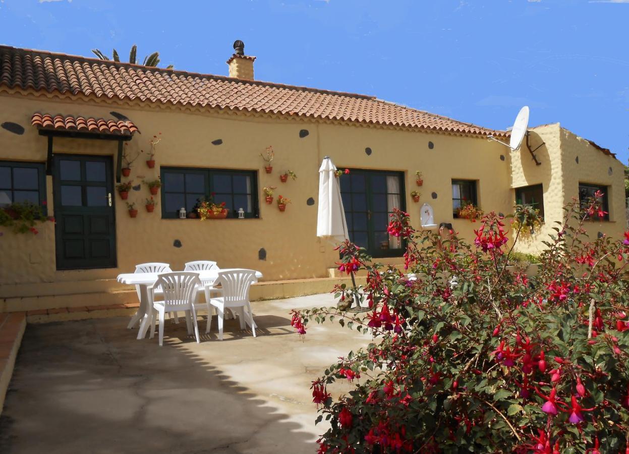 דירות לוס ריאלחוס Casitas La Brenda Y La Gaga מראה חיצוני תמונה